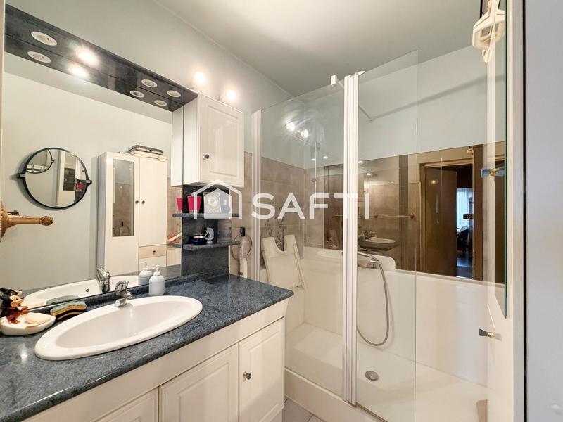 Appartement - 100 m² - 4 pièces