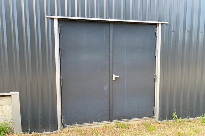 Terrain industriel - 2 747 m²