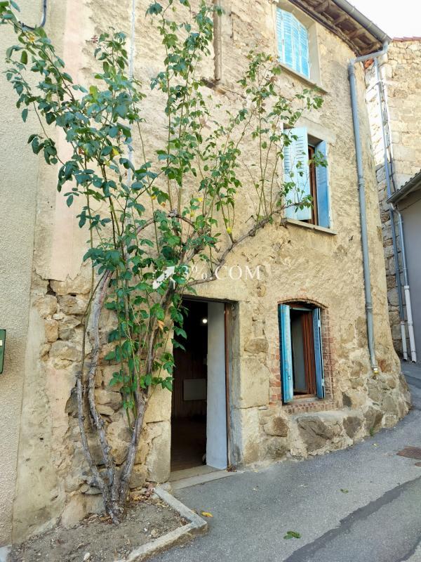 Maison de village - 60 m² - 3 pièces