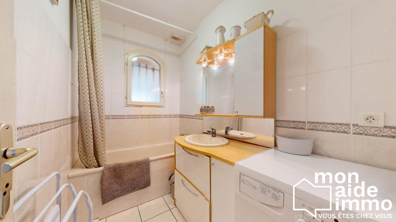 Maison - 85 m² - 5 pièces