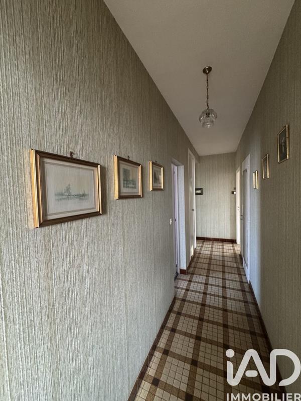 Maison - 90 m² - 5 pièces