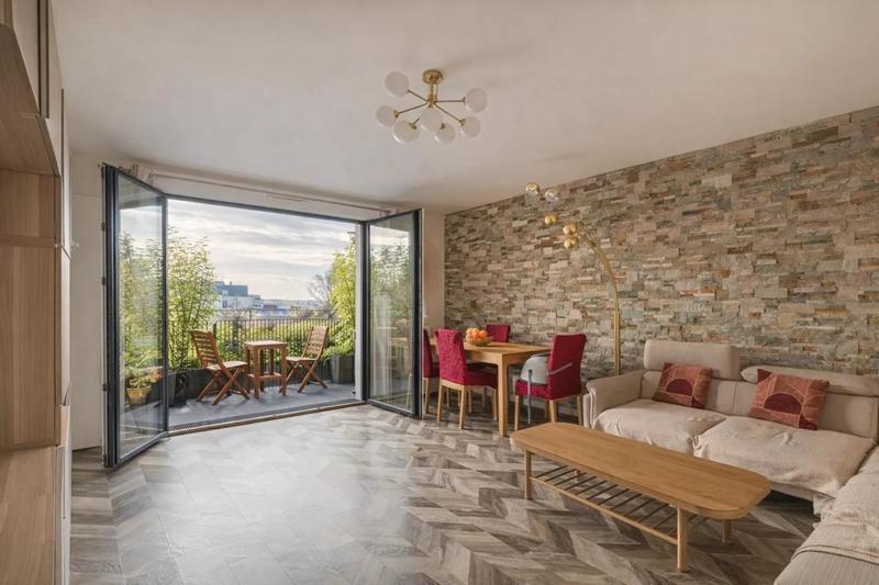 Appartement - 85 m² - 4 pièces