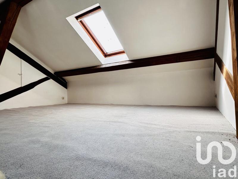 Maison - 429 m² - 11 pièces