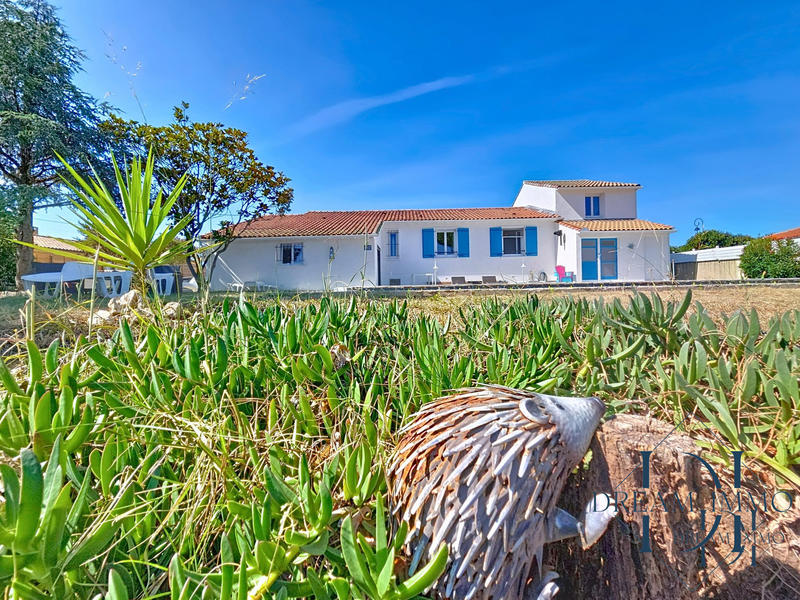 Villa - 144 m² - 7 pièces