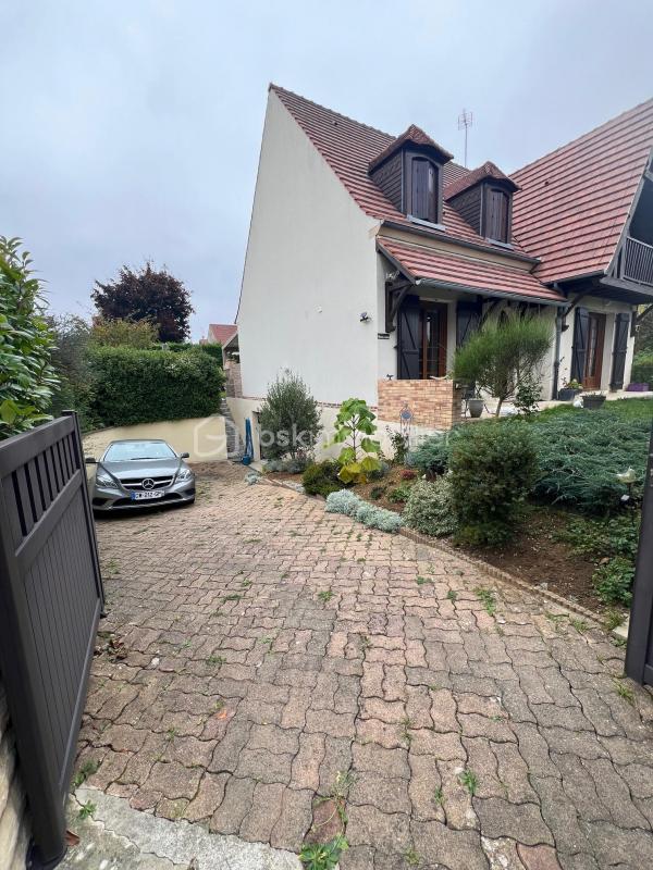 Maison - 150 m² - 5 pièces