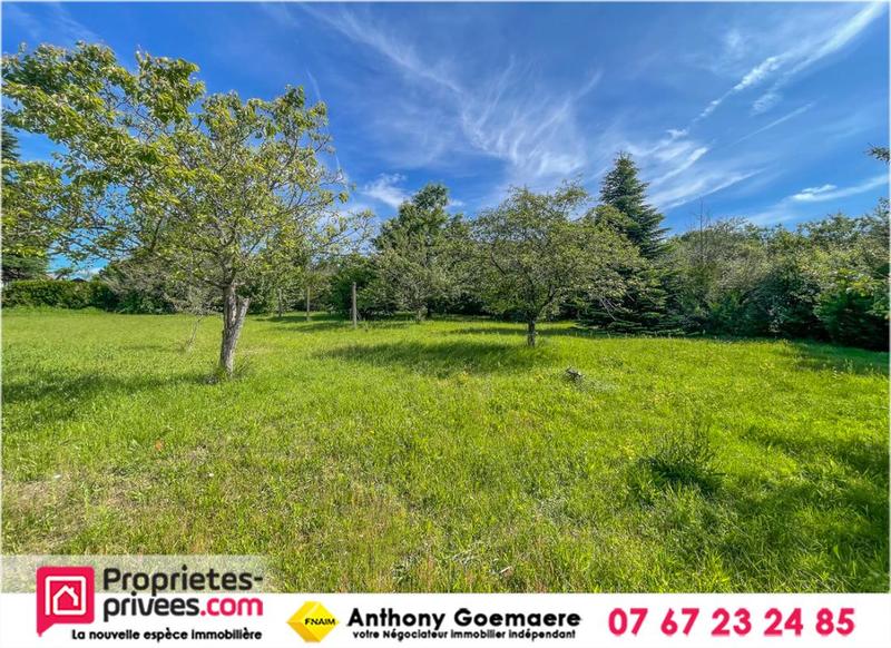 Terrain constructible - 1 612 m²