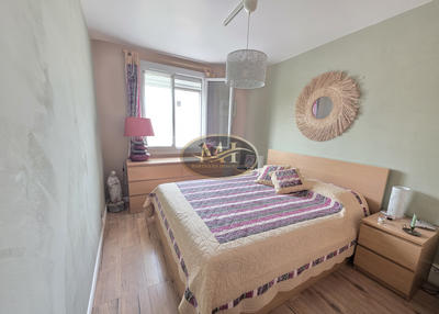 Appartement - 83 m² - 4 pièces