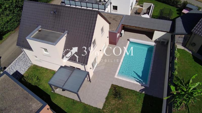 Maison - 129 m² - 6 pièces