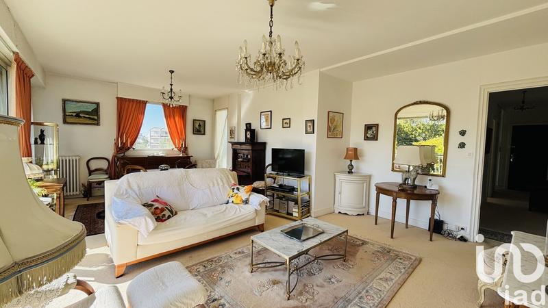 Appartement - 94 m² - 4 pièces