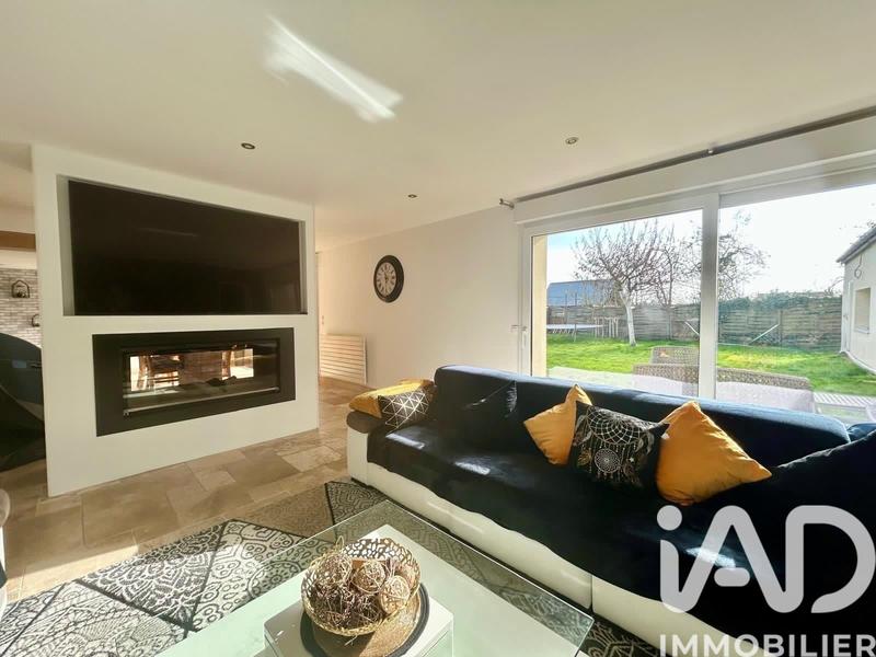 Maison - 242 m² - 7 pièces