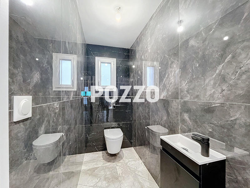 Maison - 145 m² - 6 pièces