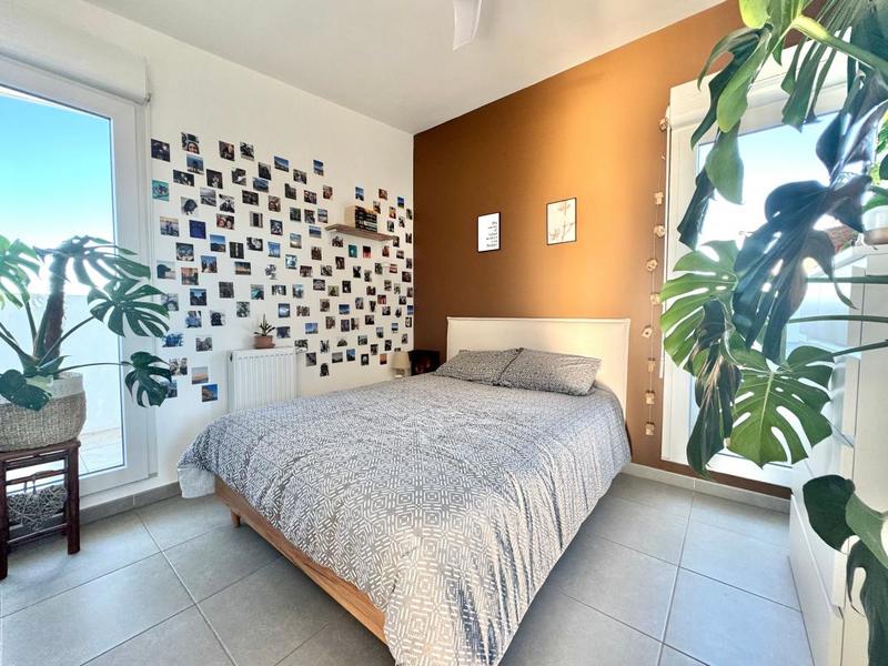 Appartement - 80 m² - 4 pièces