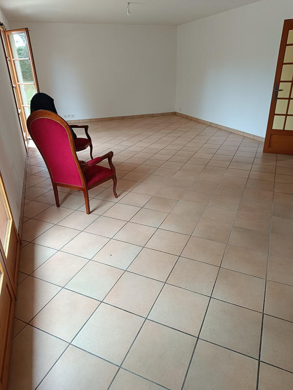 Maison - 121 m² - 4 pièces