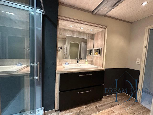 Maison - 113 m² - 5 pièces