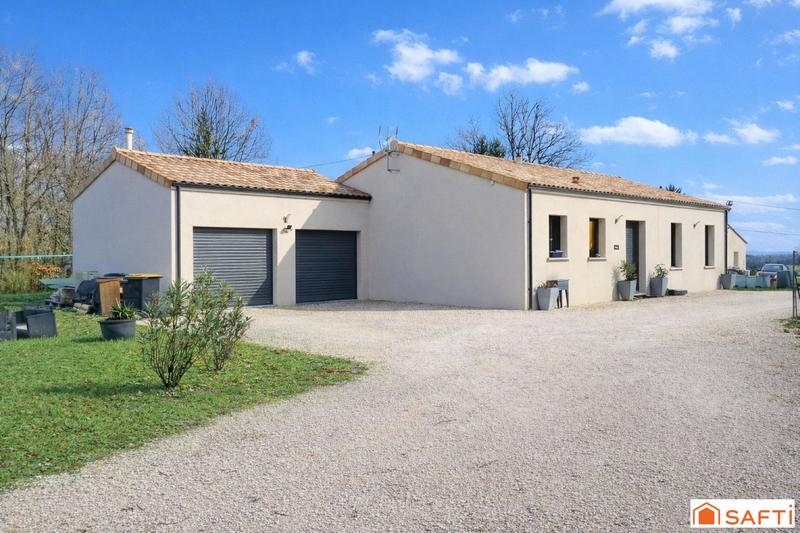 Maison - 100 m² - 4 pièces