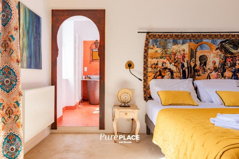 Maison - 500 m² - 18 pièces