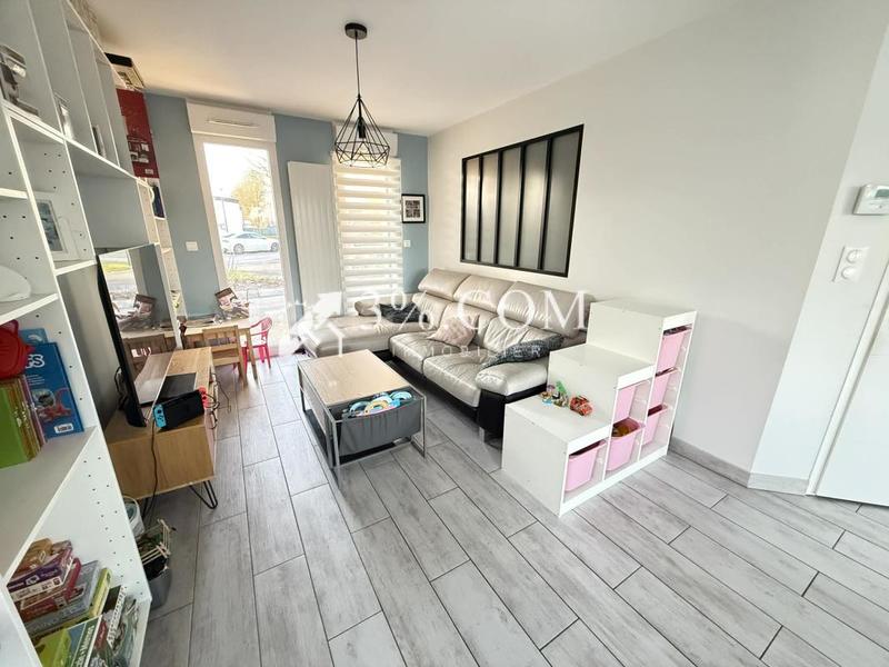 Maison - 102 m² - 5 pièces