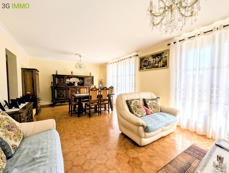 Villa - 145 m² - 4 pièces