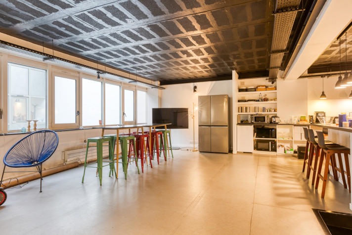 Local commercial - 450 m² - 20 pièces