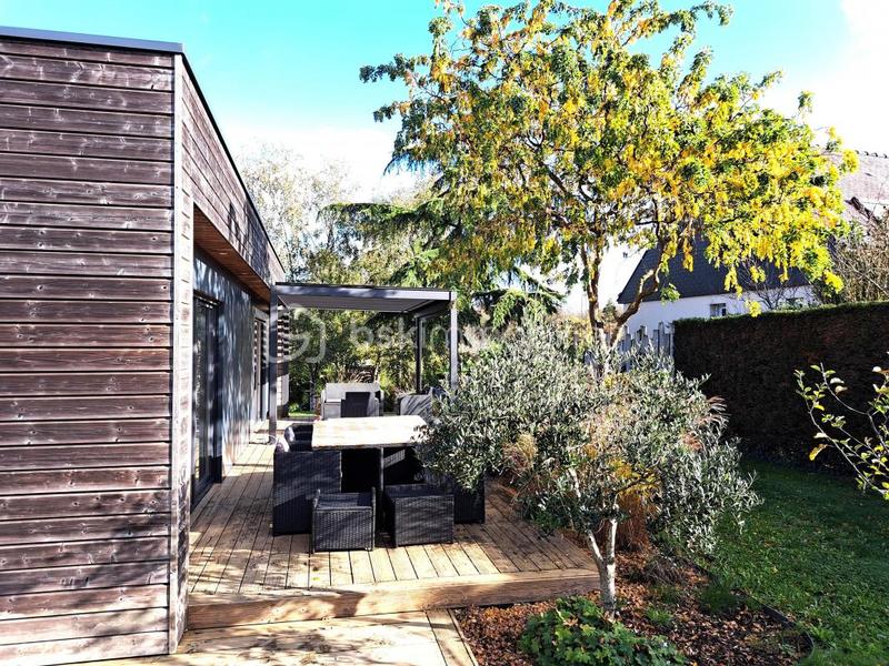 Maison de bois - 106 m² - 4 pièces