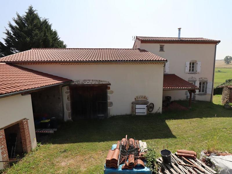 Corps de ferme - 95 m² - 5 pièces