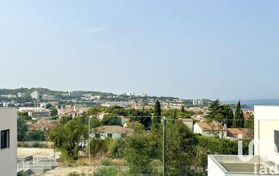 Appartement - 85 m² - 4 pièces