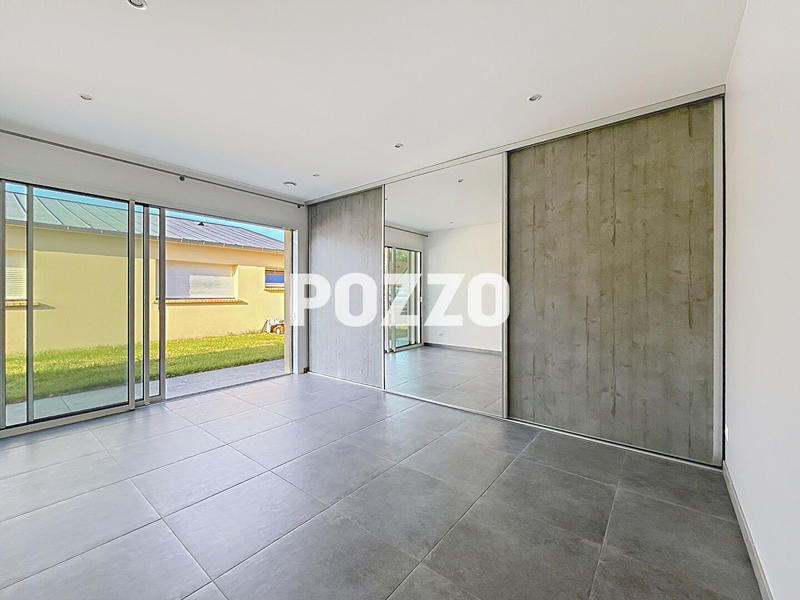 Maison - 102 m² - 4 pièces