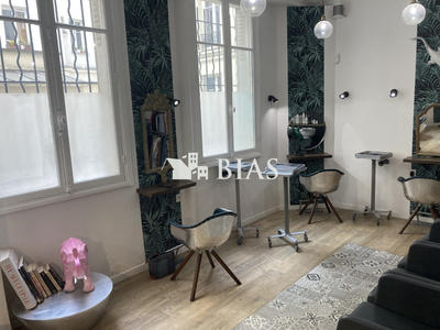 Fonds de commerce - 75 m²