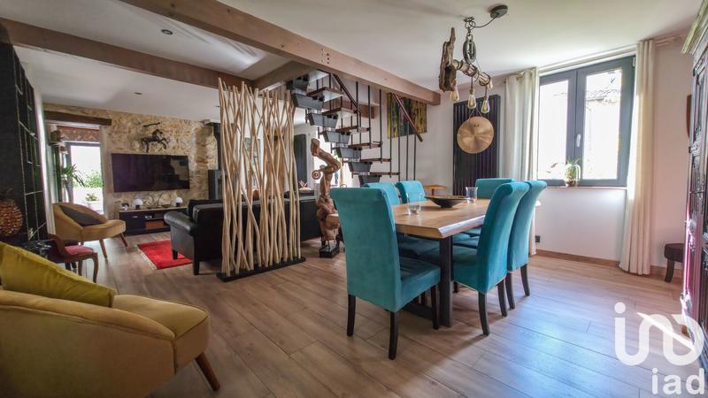 Maison de village - 130 m² - 8 pièces