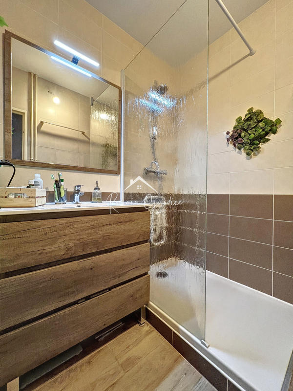 Appartement - 58 m² - 3 pièces