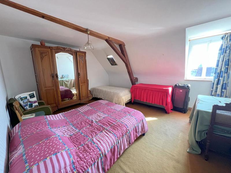 Maison - 188 m² - 7 pièces