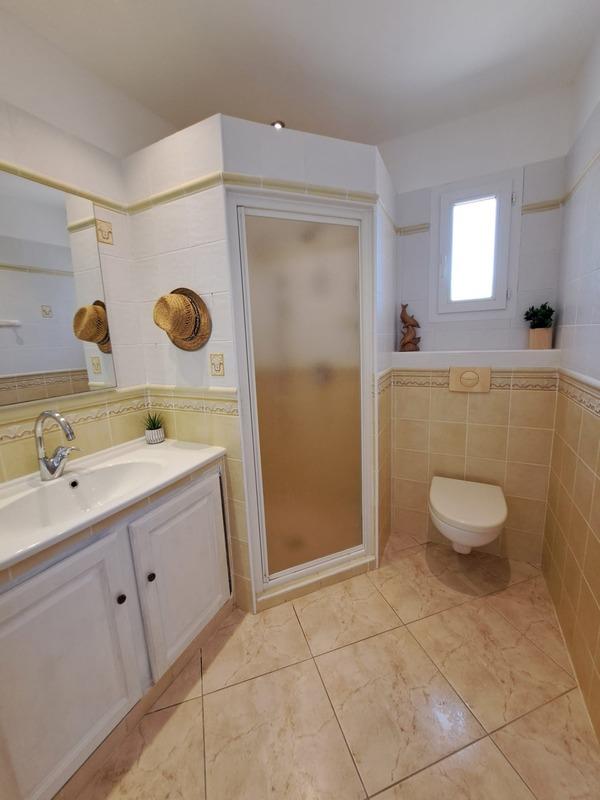 Maison - 170 m² - 7 pièces