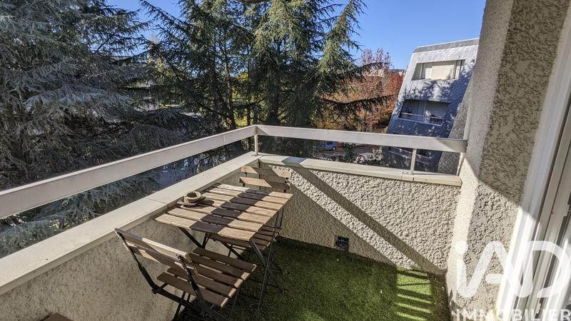 Appartement - 93 m² - 4 pièces