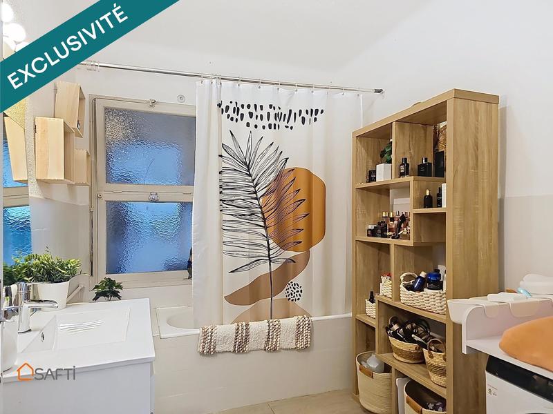 Appartement - 100 m² - 5 pièces