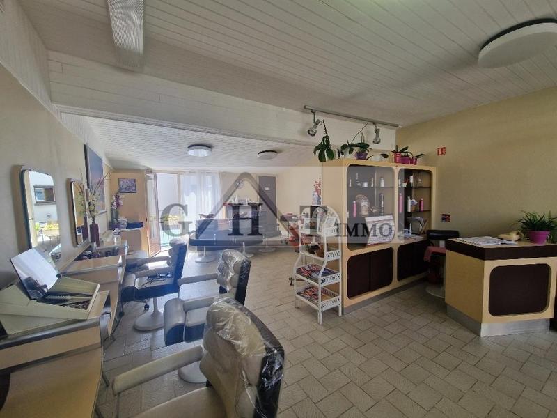 Local commercial - 39 m²