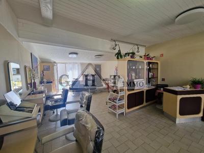 Local commercial - 39 m²