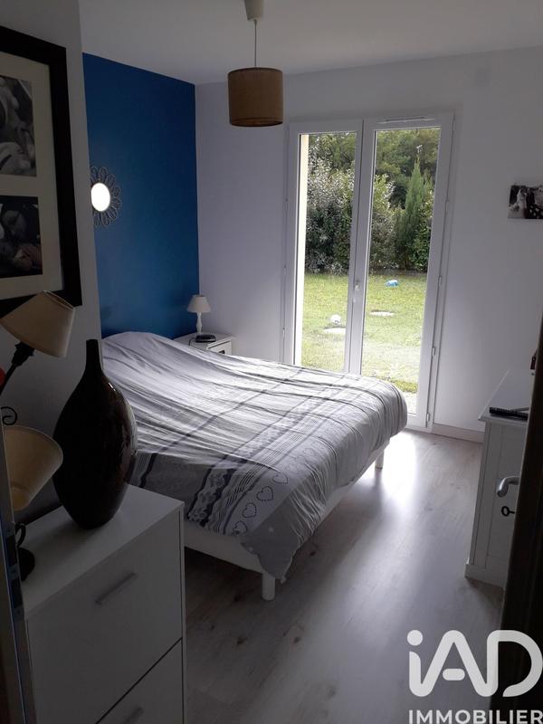 Maison - 169 m² - 8 pièces