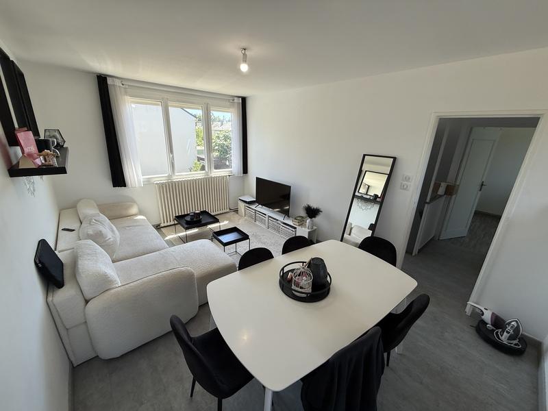 Maison - 60 m² - 3 pièces