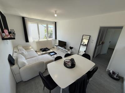 Maison - 60 m² - 3 pièces