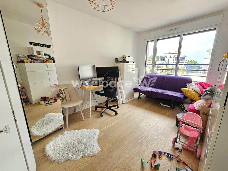 Maison - 97 m² - 5 pièces