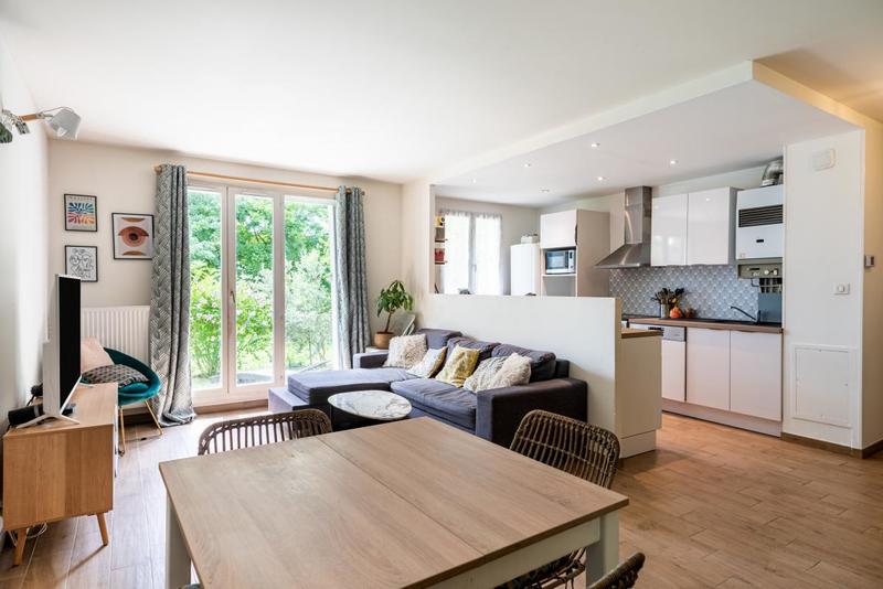 Maison - 150 m² - 4 pièces