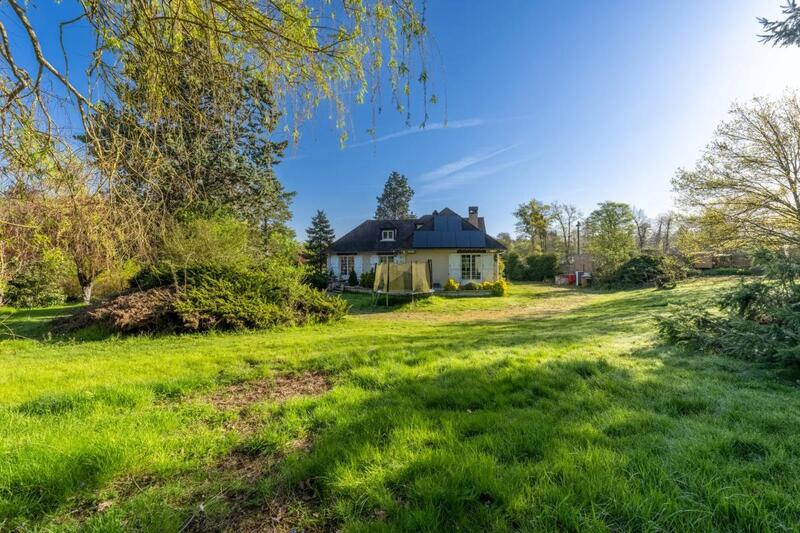 Maison - 160 m² - 5 pièces