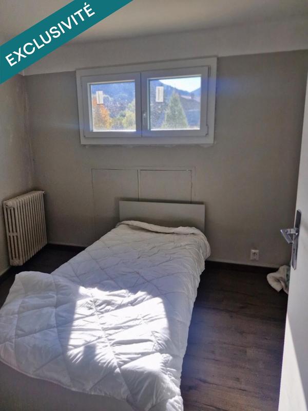 Maison - 130 m² - 9 pièces