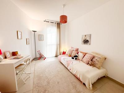 Appartement - 101 m² - 4 pièces