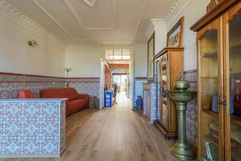 Maison - 174 m² - 8 pièces