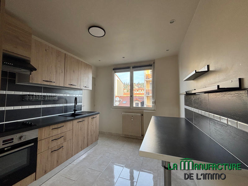 Appartement - 74 m² - 4 pièces