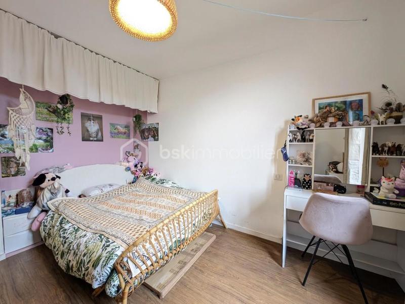 Pavillon - 80 m² - 3 pièces