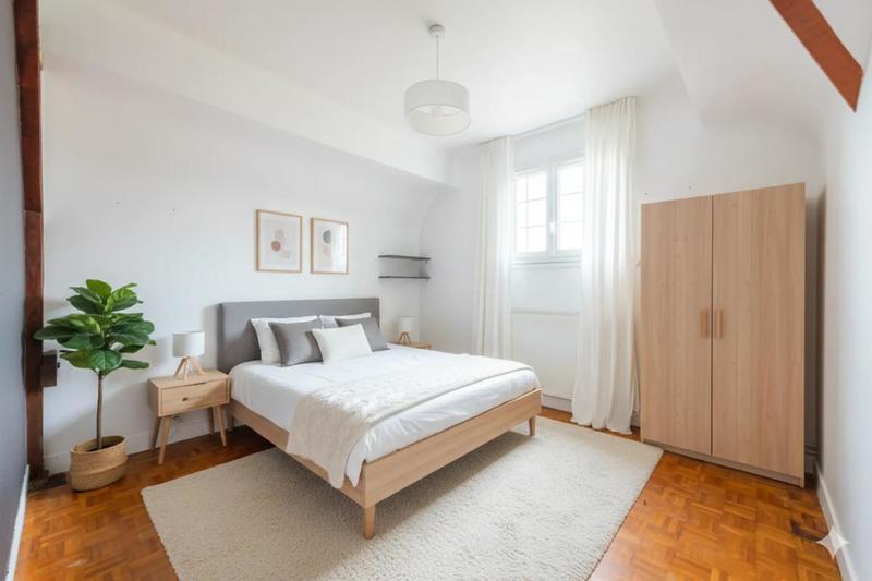 Maison - 122 m² - 5 pièces