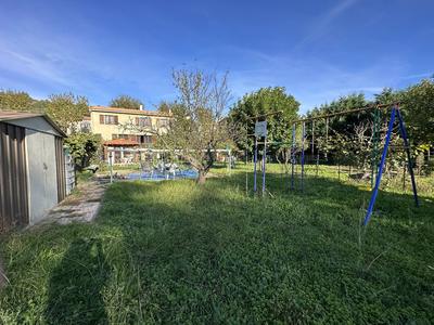 Villa - 238 m² - 5 pièces