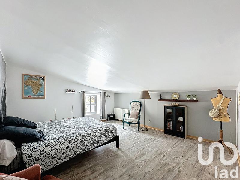 Maison - 177 m² - 6 pièces